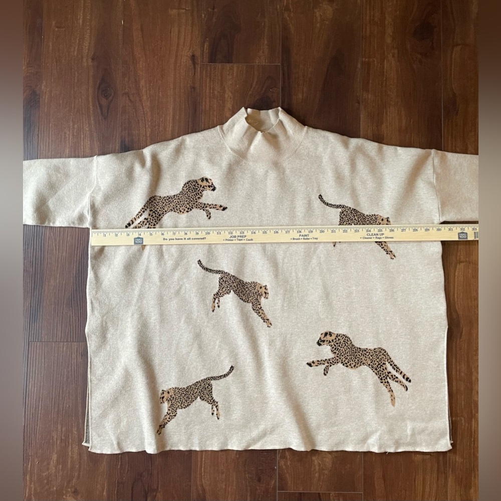 NEW ENTRO Large Leopard Tunic Sweater in Oatmeal - Picture 8 of 11